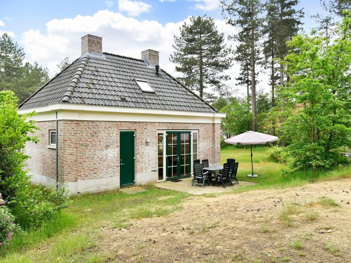 Landal Landgoed De Hellendoornse Berg Hotel Haarle Esterno foto