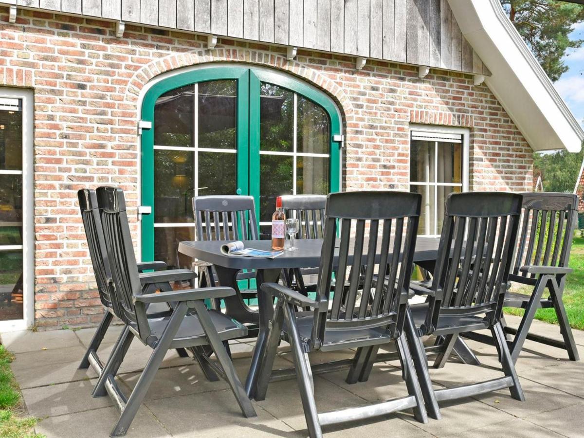 Landal Landgoed De Hellendoornse Berg Hotel Haarle Esterno foto